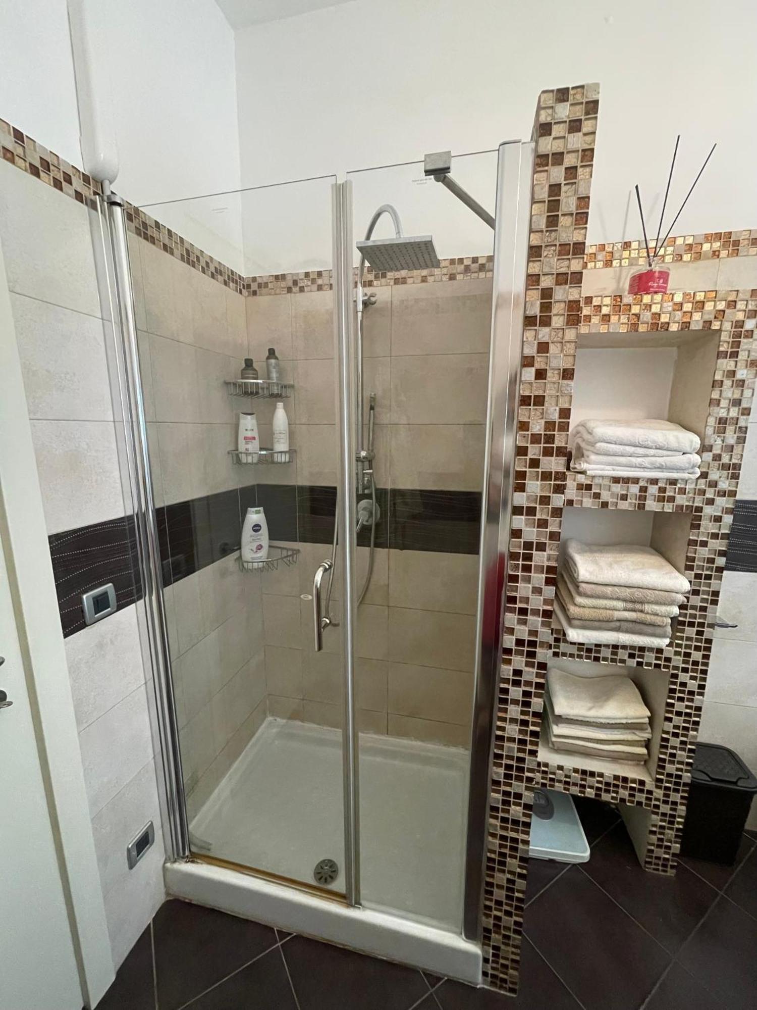 Romeo Apartment 2 利沃诺 外观 照片